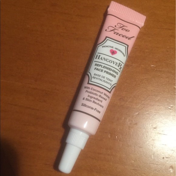 Too Faced Hangover Mascara/Face Primer - Picture 6 of 12